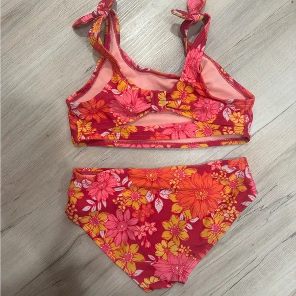 Cat & Jack Girls Floral Bikini Size Medium - Picture 2 of 3